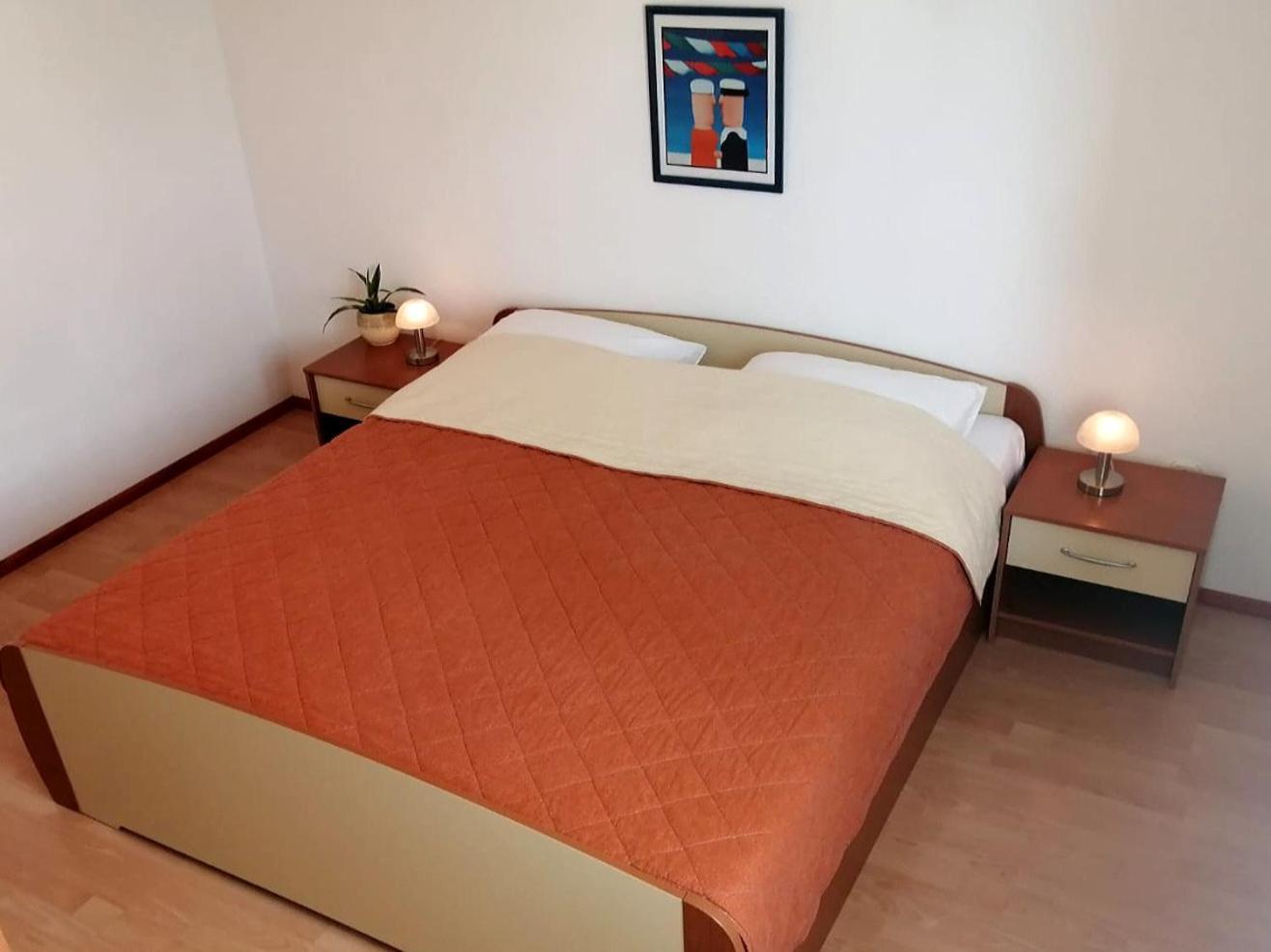 Apartments Borovina 波尔 外观 照片